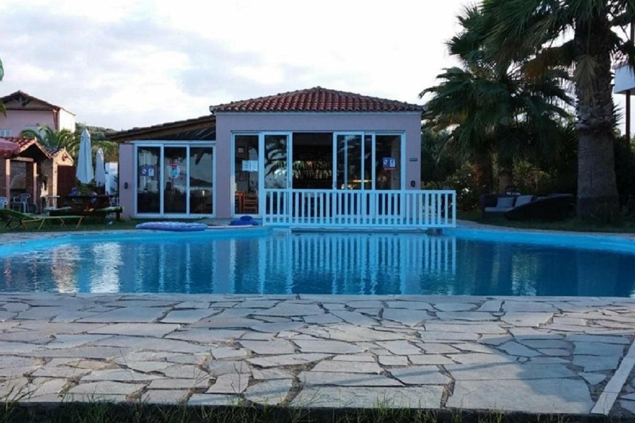 Pardalakis Studios Gerani  Esterno foto